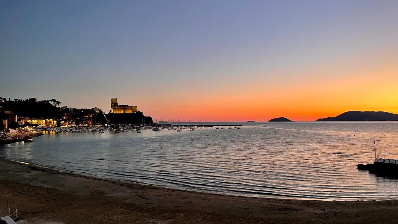 L'Angolo Dei Poeti Lerici Eksteriør billede